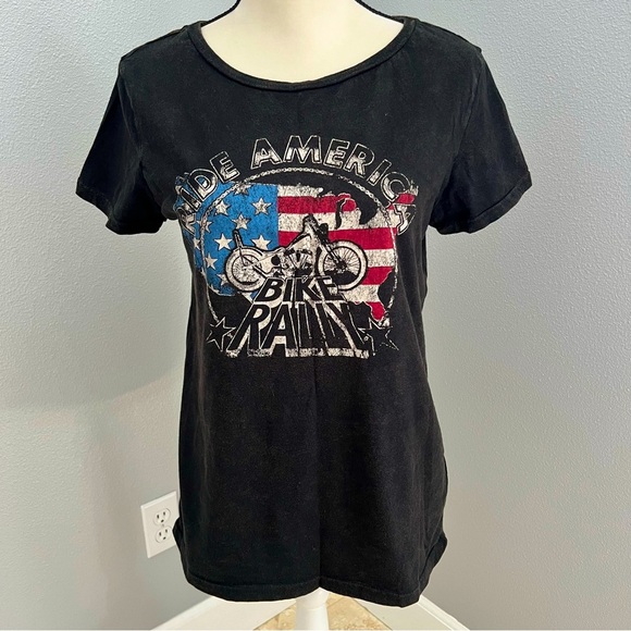Ralf Lauren Relaxed US Flag Motorcycle T-Shirt - Picture 2 of 8